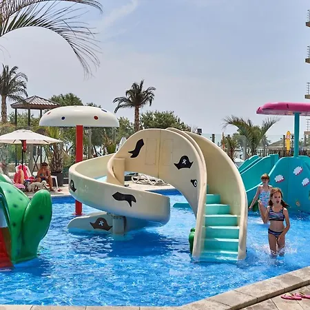 Apartamento Sunset Pool & Mamaia Nord