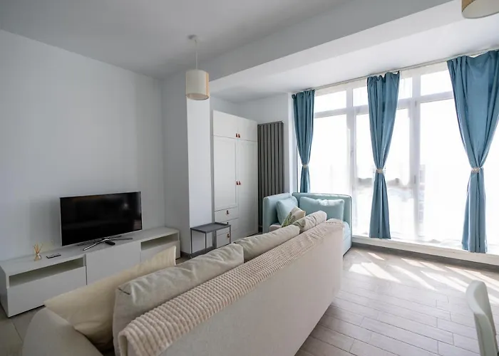 Appartement Sunset Pool & Mamaia Nord 3*