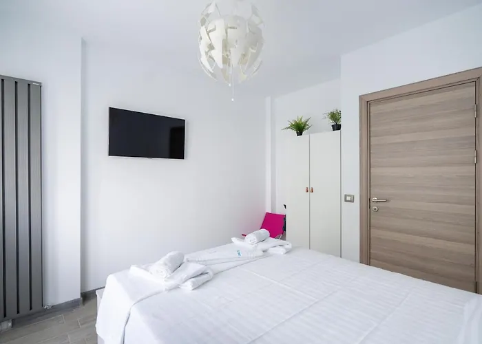 Sunset Pool & Mamaia Nord 3*